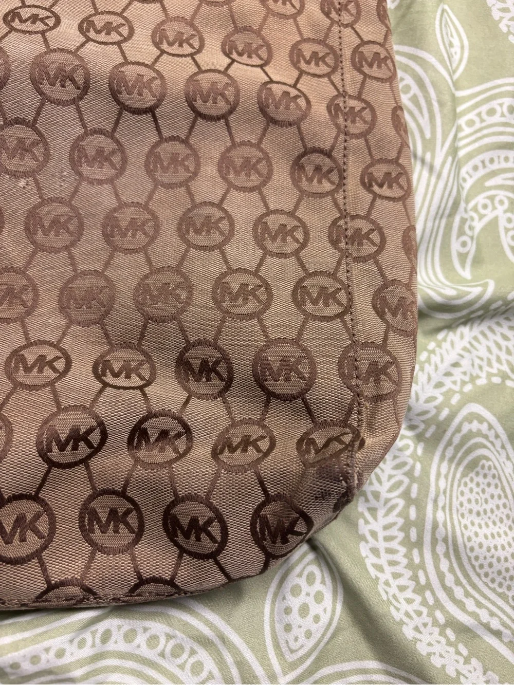 ✴️Michael Kors Beige/Brown Logo Tote